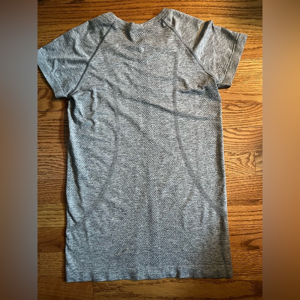 lululemon athletica swiftly tech - Picture 3 of 4